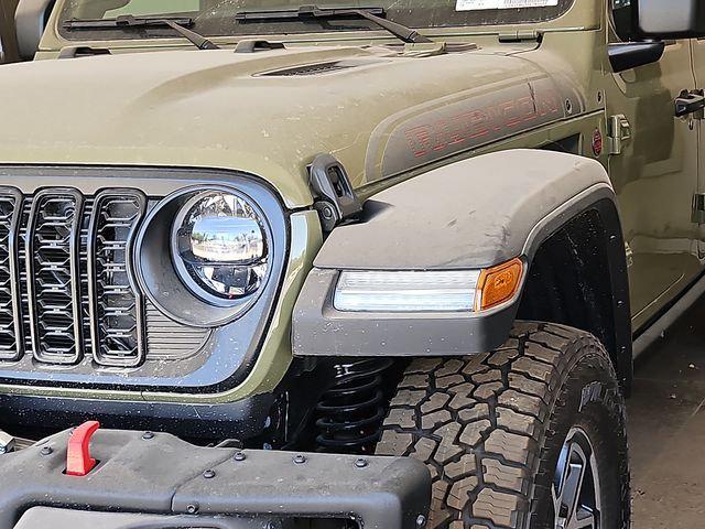 2026 Jeep Gladiator GLADIATOR SHADOW OPS 4X4 2026 Jeep Gladiator GLADIATOR SHADOW OPS 4X4