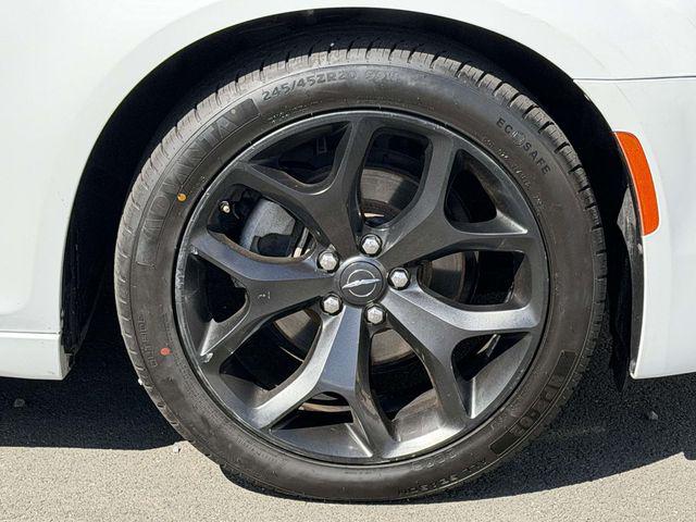 2022 Chrysler 300 S