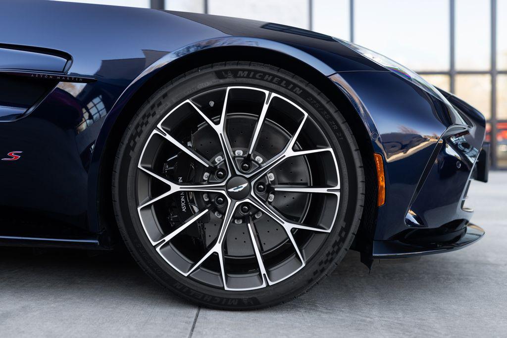2026 Aston Martin Vantage Base - Photo 6
