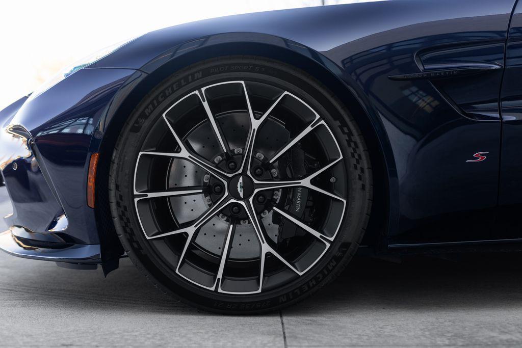 2026 Aston Martin Vantage Base - Photo 10