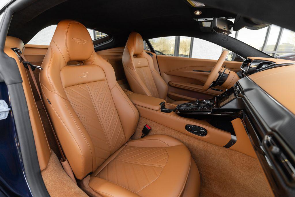 2026 Aston Martin Vantage Base - Photo 18