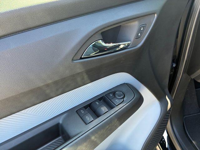 2027 Chevrolet Bolt LT FWD