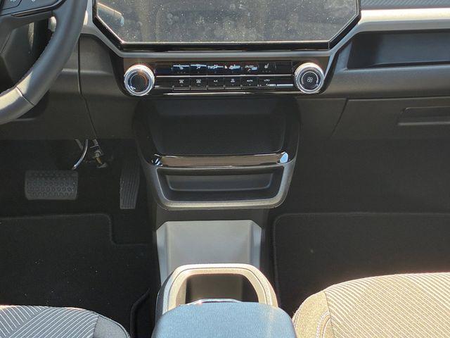2027 Chevrolet Bolt LT FWD