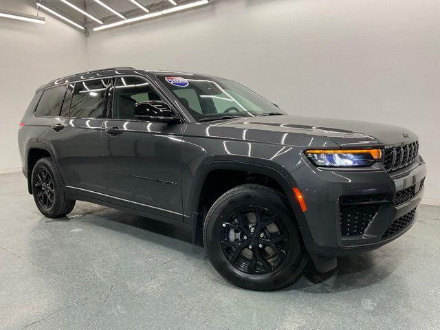 2026 Jeep Grand Cherokee Altitude 4x4