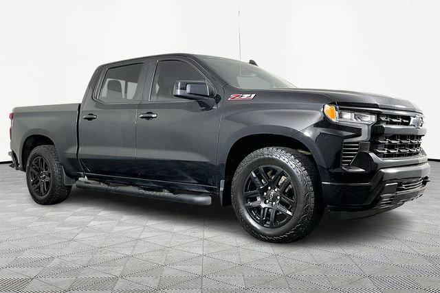 2022 Chevrolet Silverado 1500 4WD Crew Cab Short Bed RST