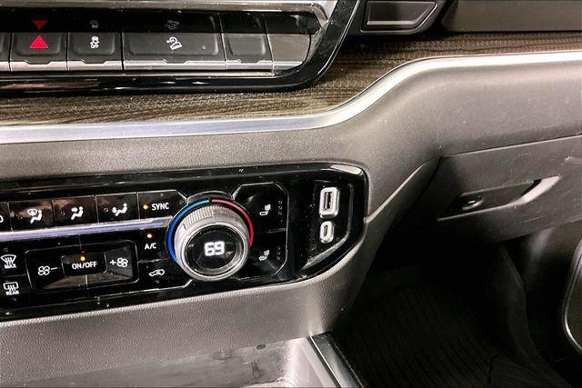 2022 Chevrolet Silverado 1500 4WD Crew Cab Short Bed RST