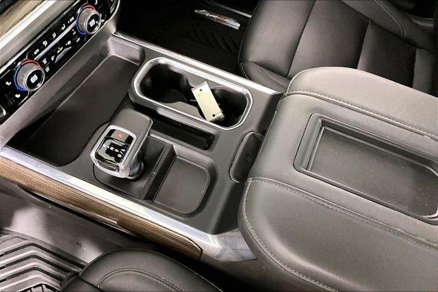 2022 Chevrolet Silverado 1500 4WD Crew Cab Short Bed RST