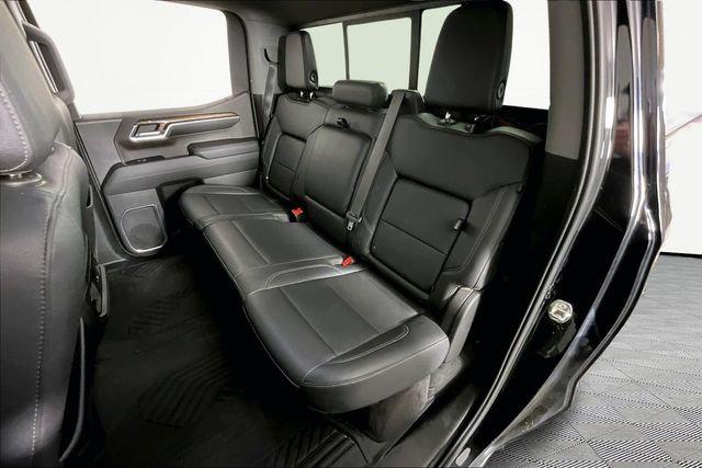 2022 Chevrolet Silverado 1500 4WD Crew Cab Short Bed RST