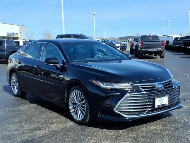 2019 Toyota Avalon Hybrid Limited for sale in Springfield, IL