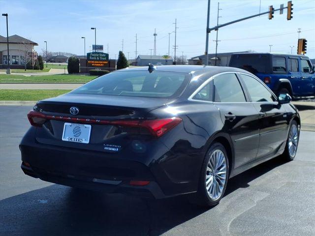 2019 Toyota Avalon Hybrid Limited