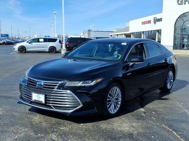2019 Toyota Avalon Hybrid Limited