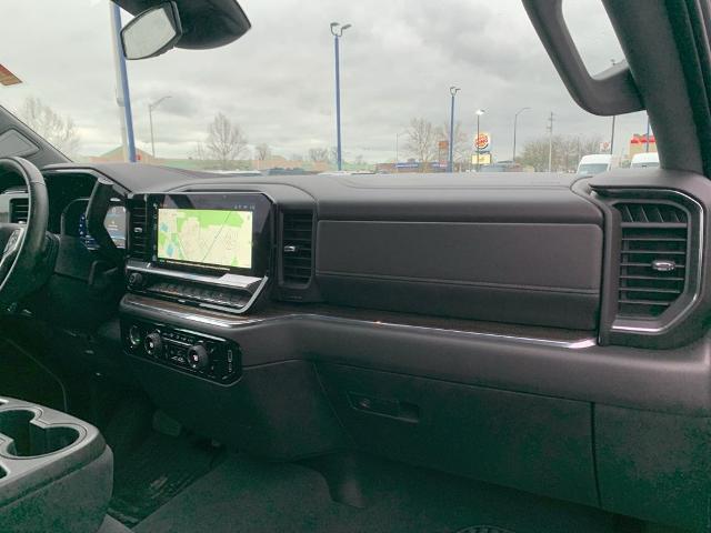 2023 Chevrolet Silverado 1500 4WD Crew Cab Standard Bed LT