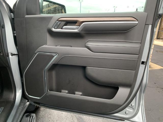 2023 Chevrolet Silverado 1500 4WD Crew Cab Standard Bed LT