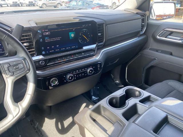 2023 Chevrolet Silverado 1500 4WD Crew Cab Standard Bed LT