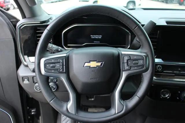 2024 Chevrolet Silverado 1500 4WD Crew Cab Short Bed LT with 2FL