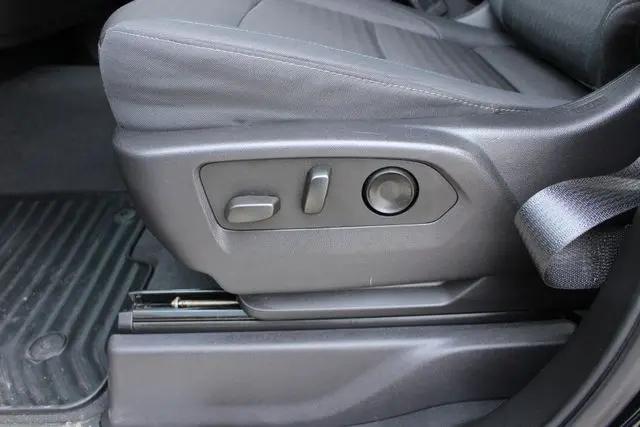 2024 Chevrolet Silverado 1500 4WD Crew Cab Short Bed LT with 2FL
