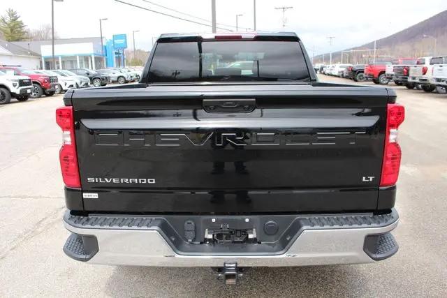 2024 Chevrolet Silverado 1500 4WD Crew Cab Short Bed LT with 2FL