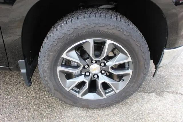 2024 Chevrolet Silverado 1500 4WD Crew Cab Short Bed LT with 2FL
