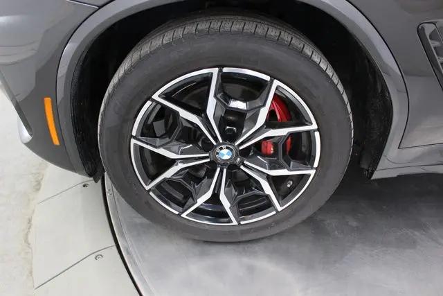 2023 BMW X4 M40i