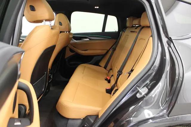2023 BMW X4 M40i