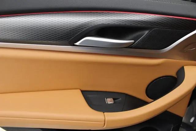 2023 BMW X4 M40i