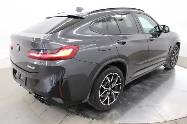 2023 BMW X4 M40i