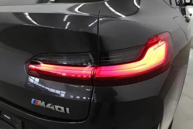 2023 BMW X4 M40i