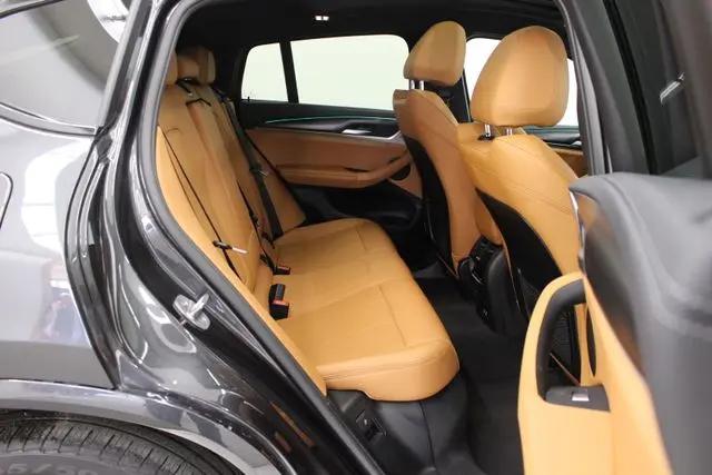 2023 BMW X4 M40i