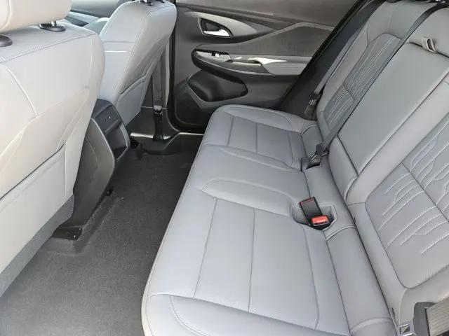 2026 Buick NV Avenir FWD