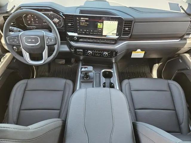 2026 GMC Sierra 1500 Crew Cab, Short Bed, SLT, 4WD