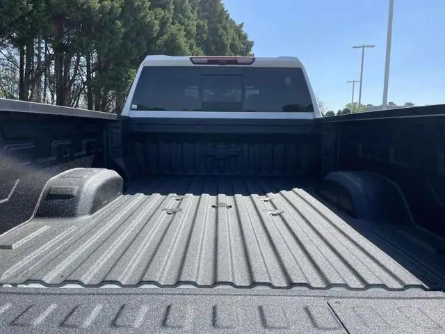 2026 Chevrolet Silverado 2500HD Crew Cab, Standard Bed, LT, 4WD
