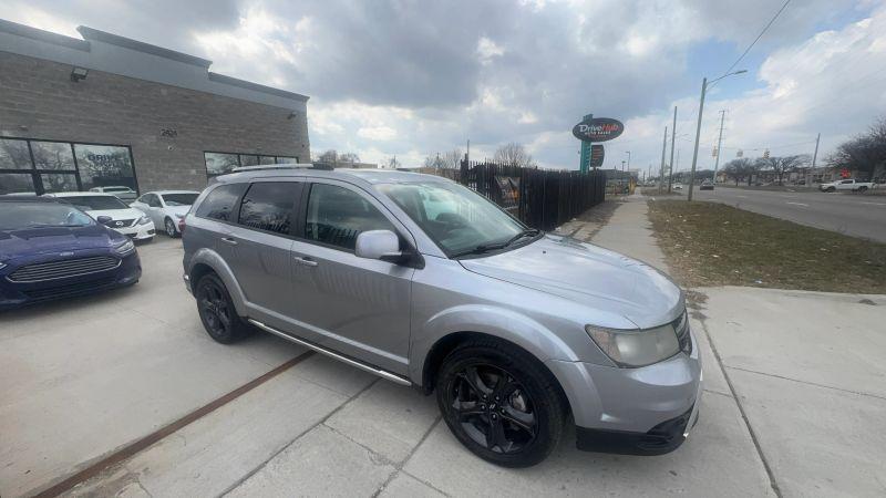 2020 Dodge Journey Crossroad