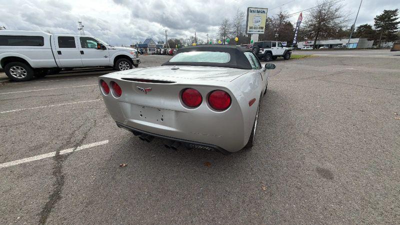 2005 Chevrolet Corvette Base