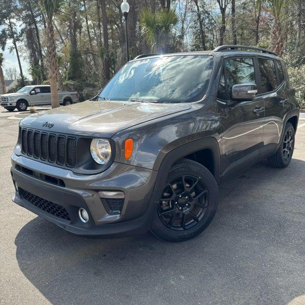 2020 Jeep Renegade Altitude FWD