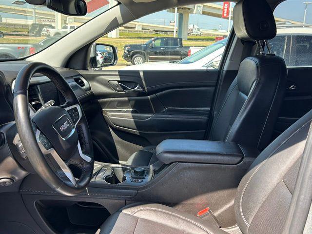 2023 GMC Acadia FWD SLT