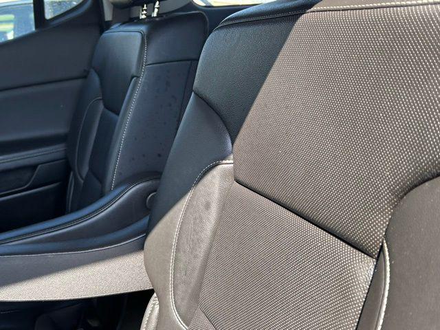 2023 GMC Acadia FWD SLT