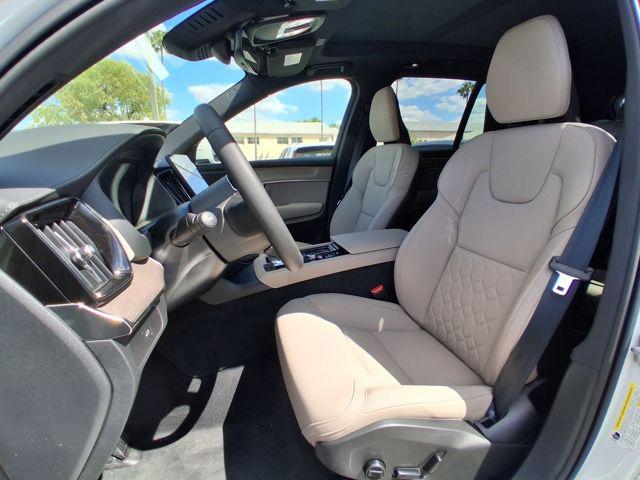 2026 Volvo XC90 Plus, B6 AWD Gas (mild hybrid), Gasoline, Bright, 7 Seats