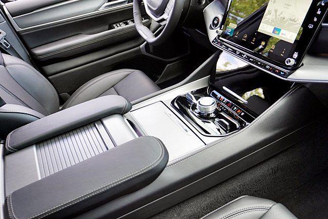 2026 Jeep Grand Wagoneer Limited Reserve 4x4