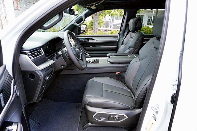 2026 Jeep Grand Wagoneer Limited Reserve 4x4