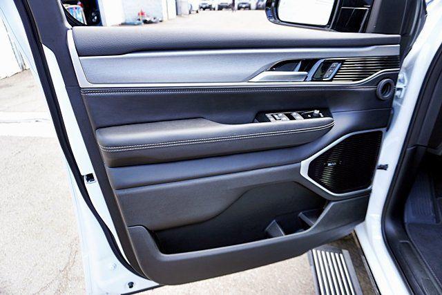 2026 Jeep Grand Wagoneer Limited Reserve 4x4