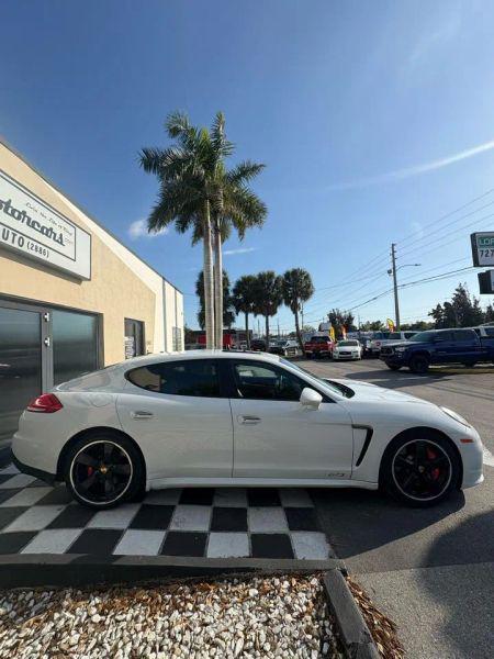 2016 Porsche Panamera GTS
