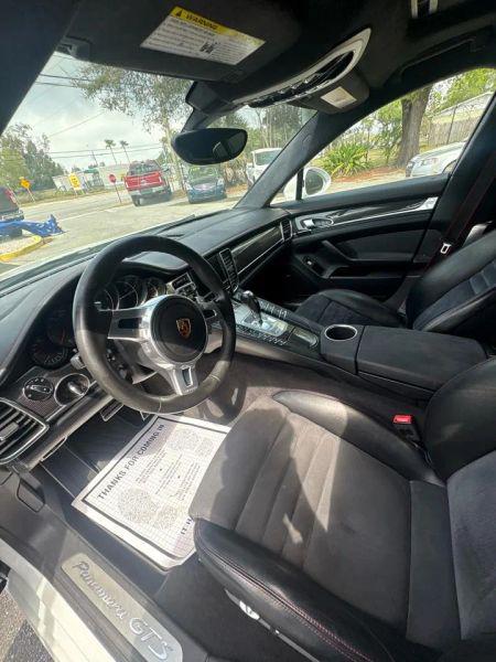 2016 Porsche Panamera GTS