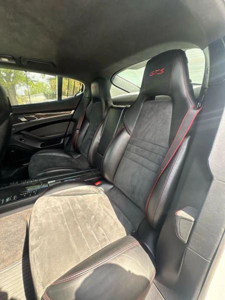 2016 Porsche Panamera GTS
