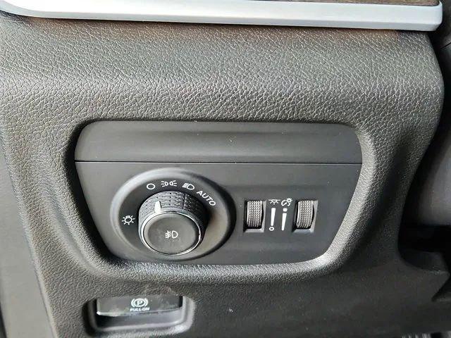 2026 Jeep Grand Cherokee L Limited 4x4