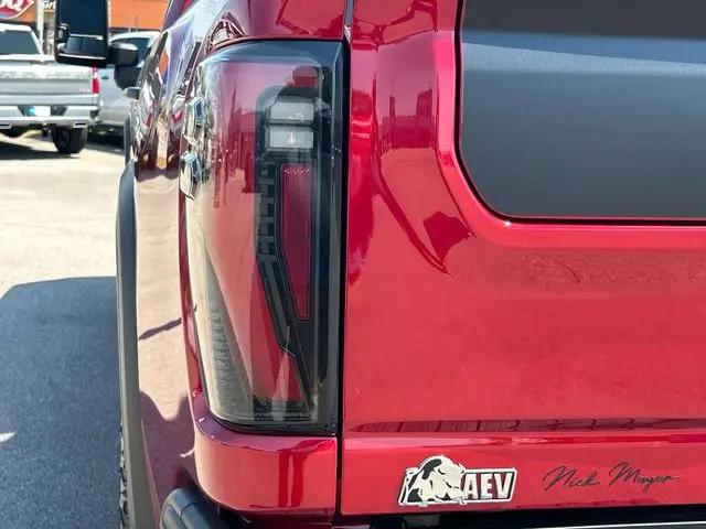 2026 GMC Sierra 2500HD Crew Cab, Standard Bed, AT4X, 4WD