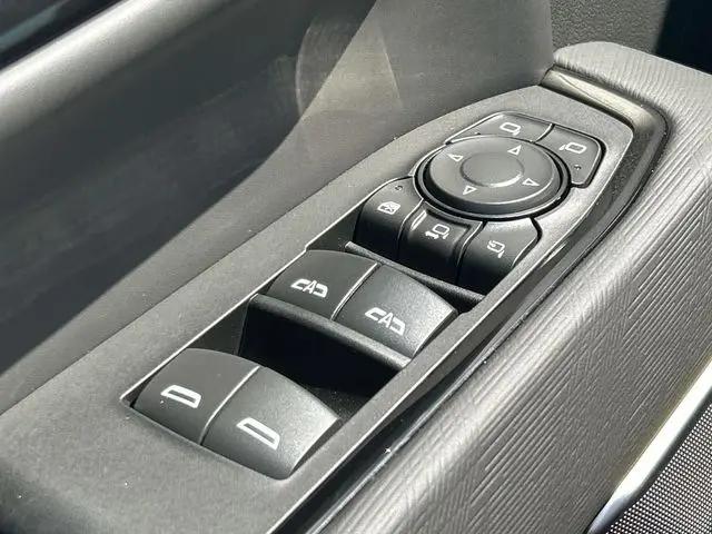 2026 GMC Sierra 2500HD Crew Cab, Standard Bed, AT4X, 4WD