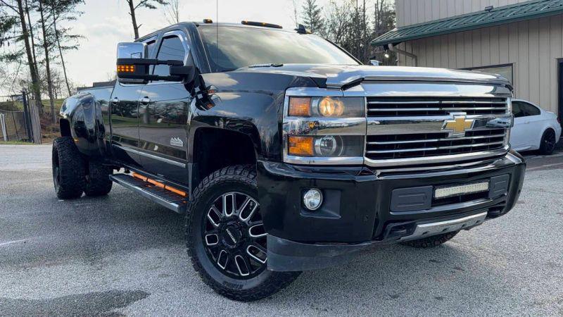 2015 Chevrolet Silverado 3500HD High Country