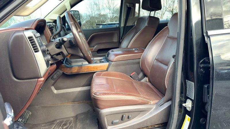 2015 Chevrolet Silverado 3500HD High Country