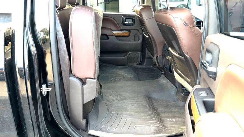 2015 Chevrolet Silverado 3500HD High Country