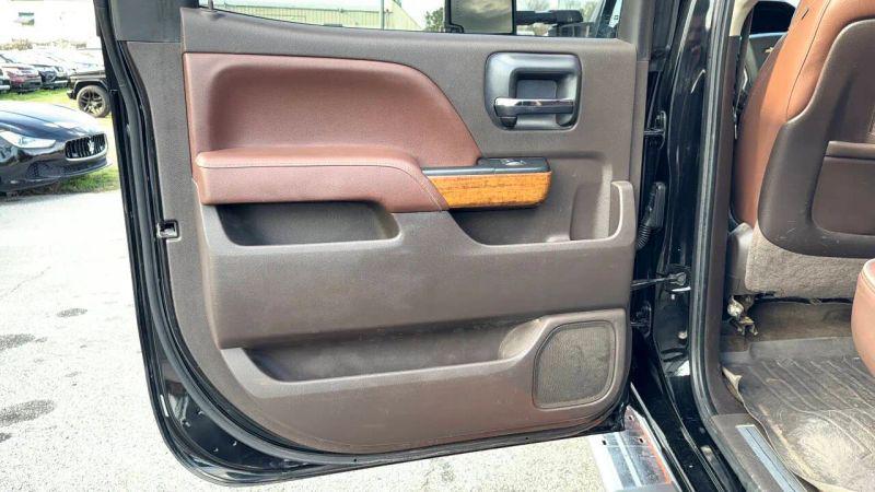 2015 Chevrolet Silverado 3500HD High Country